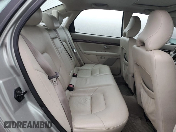 2004 Volvo S80 with VIN YV1TH59H241383266, listed as a Copart auction lot 83488254 with 119,434 mi miles and Salvage Title. Bid and sale history available at carsss.com. Image 10.