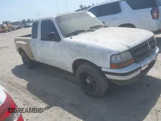 1998 Ford Ranger XL z VIN 1FTYR14U5WTA68510, wystawiony jako IAAI lot #42109152 z przebiegiem 150 397 mil mil oraz . Historia ofert i sprzedaży dostępna na DreamBid. Obrazek 1.
