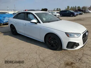 2021 Audi A4 S line Premium Plus z VIN WAUEAAF40MN003702, wystawiony jako Copart lot #47108135 z przebiegiem Nie podano mil oraz Szkoda całkowita • Salvage title. Historia ofert i sprzedaży dostępna na DreamBid. Obrazek 4.