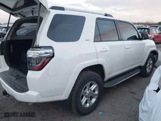 2019 Toyota 4Runner SR5 with VIN JTEZU5JR0K5211223, listed as a IAAI auction lot 41173044 with 49,904 mi miles. Bid and sale history available at carsss.com. Image 4.