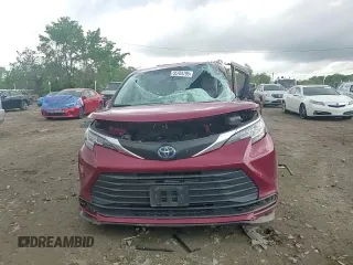 2022 Toyota Sienna LE with VIN 5TDKSKFC9NS056913, listed as a Copart auction lot 55704795 with 71,464 mi miles and Salvage title. Bid and sale history available at DreamBid. Image 15.