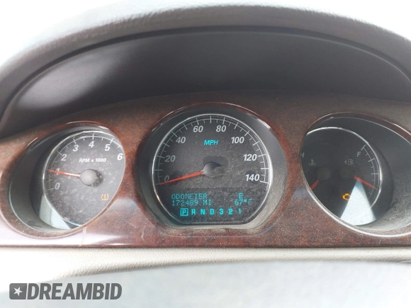2007 Buick Lucerne V6 CXL with VIN 1G4HD57287U225633, listed as a IAAI auction lot 42116371 with 172,489 mi miles. Bid and sale history available at carsss.com. Image 7.