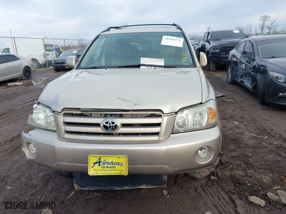 2004 Toyota Highlander with VIN JTEEP21AX40055853, listed as a IAAI auction lot 41640471 with 186,409 mi miles. Bid and sale history available at carsss.com. Image 12.
