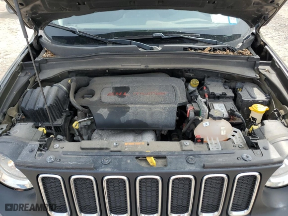 2018 Jeep Renegade Latitude with VIN ZACCJBBB8JPG65986, listed as a Copart auction lot 51521425 with 42,625 mi miles and Salvage Title. Bid and sale history available at carsss.com. Image 14.