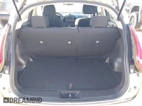 2015 Nissan Juke SV with VIN JN8AF5MV9FT553005, listed as a IAAI auction lot 41731884 with 70,698 mi miles. Bid and sale history available at carsss.com. Image 18.