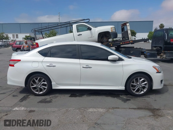 2013 Nissan Sentra SR z VIN 3N1AB7AP7DL776088, wystawiony jako IAAI lot #42484496 z przebiegiem 96 999 mil mil oraz . Historia ofert i sprzedaży dostępna na DreamBid. Obrazek 13.