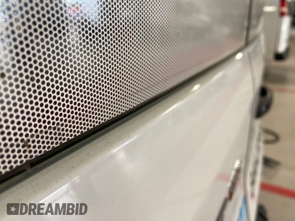 2018 Ford Transit с VIN 1FTYE1YM0JKB52111, выставлен на аукционе IAAI как лот 42832831 с пробегом 132 936 миль миль и . История ставок и продаж доступна на DreamBid. Изображение 23.