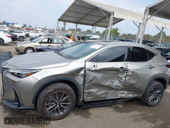 2022 Lexus NX 350 Premium с VIN 2T2GGCEZ9NC008870, выставлен на аукционе IAAI как лот 42359185 с пробегом 20 000 миль миль и . История ставок и продаж доступна на DreamBid. Изображение 14.