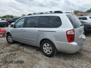 2008 Kia Sedona EX with VIN KNDMB233X86267636, listed as a Copart auction lot 55309025 with 265,379 mi miles and Salvage Title. Bid and sale history available at carsss.com. Image 2.