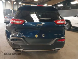 2018 Jeep Cherokee Limited with VIN 1C4PJMDXXJD611125, listed as a IAAI auction lot 41811985 with 148,956 mi miles. Bid and sale history available at carsss.com. Image 16.