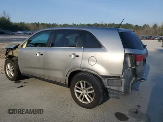 2015 Kia Sorento LX with VIN 5XYKT3A64FG589870, listed as a Copart auction lot 48972525 with 152,101 mi miles and Salvage Title. Bid and sale history available at carsss.com. Image 2.