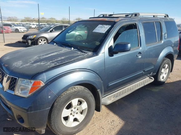 2006 Nissan Pathfinder SE with VIN 5N1AR18UX6C672531, listed as a IAAI auction lot 41602819 with 180,344 mi miles. Bid and sale history available at carsss.com. Image 2.