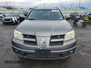 2005 Mitsubishi Outlander z VIN JA4LZ81F15U039209, wystawiony jako Copart lot #47110825 z przebiegiem 84 505 mil mil oraz Czysty tytuł • Clean title. Historia ofert i sprzedaży dostępna na DreamBid. Obrazek 5.