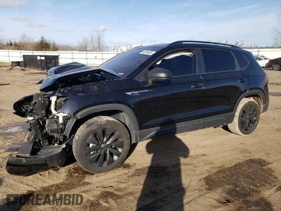 2024 Volkswagen Taos S z VIN 3VV5X7B20RM122992, wystawiony jako Copart lot #44346665 z przebiegiem 6 844 mil mil oraz Szkoda całkowita • Salvage title. Historia ofert i sprzedaży dostępna na DreamBid. Obrazek 1.
