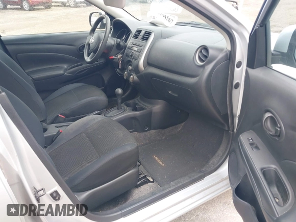 2012 Nissan Versa SV with VIN 3N1CN7AP5CL916413, listed as a IAAI auction lot 42184567 with 71,068 mi miles. Bid and sale history available at carsss.com. Image 5.