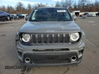 2021 Jeep Renegade Latitude with VIN ZACNJDBB6MPM76100, listed as a Copart auction lot 80125404 with 19,264 mi miles and Salvage title. Bid and sale history available at DreamBid. Image 5.