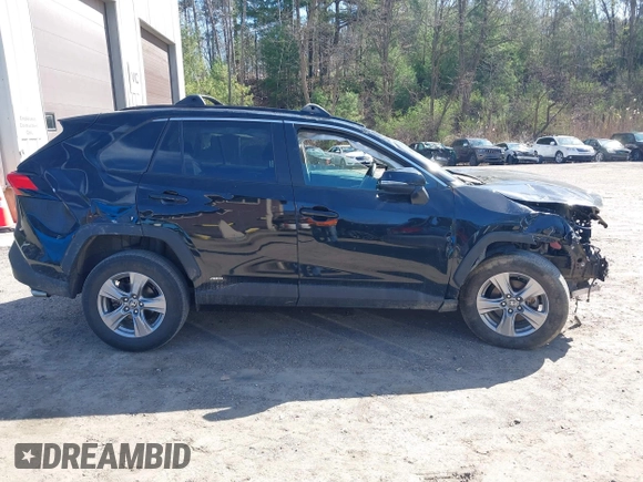 2022 Toyota RAV4 Hybrid XLE z VIN 4T3RWRFV0NU054821, wystawiony jako IAAI lot #42144555 z przebiegiem 29 485 mil mil oraz . Historia ofert i sprzedaży dostępna na DreamBid. Obrazek 14.