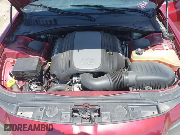 2014 Chrysler 300 with VIN 2C3CCABT2EH157487, listed as a IAAI auction lot 40127984 with 82,957 mi miles. Bid and sale history available at carsss.com. Image 10.