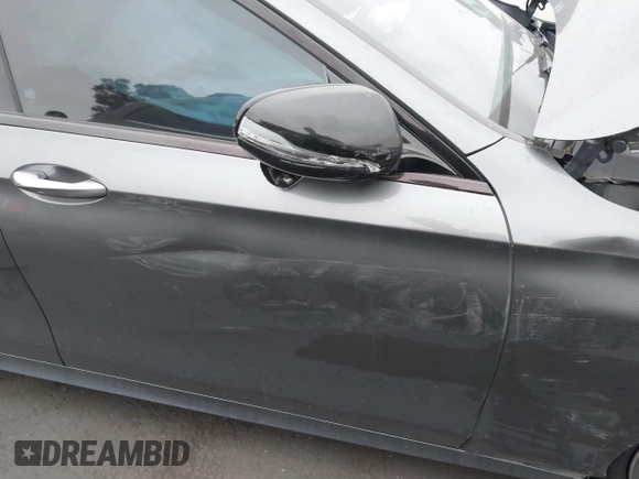 2018 Mercedes-Benz E-Class E 300 with VIN WDDZF4JB0JA433719, listed as a IAAI auction lot 41728360 with 46,848 mi miles. Bid and sale history available at carsss.com. Image 19.