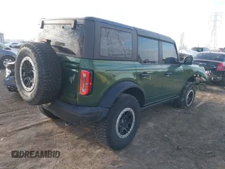 2023 Ford Bronco z VIN 1FMEE5DP2PLA95399, wystawiony jako IAAI lot #41899728 z przebiegiem 16 199 mil mil oraz . Historia ofert i sprzedaży dostępna na DreamBid. Obrazek 4.