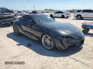 2021 Toyota GR Supra 3.0 with VIN WZ1DB0C08MW045716, listed as a Copart auction lot 73589624 with 12,532 mi miles and Clean Title. Bid and sale history available at carsss.com. Image 4.