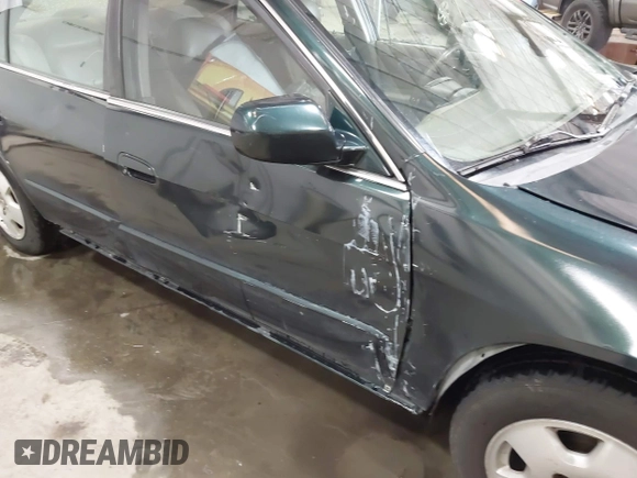 2001 Honda Accord EX с VIN 1HGCG16571A034550, выставлен на аукционе IAAI как лот 42104425 с пробегом 251 018 миль миль и . История ставок и продаж доступна на DreamBid. Изображение 22.