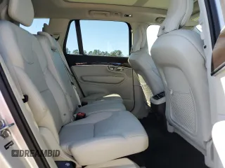 2019 Volvo XC90 Momentum with VIN YV4A22PKXK1515387, listed as a Copart auction lot 48409365 with 30,645 mi miles and Salvage Title. Bid and sale history available at carsss.com. Image 12.