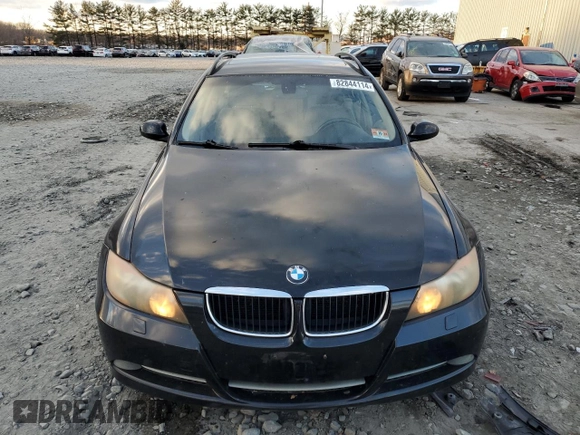 2008 BMW 3 Series 328xi z VIN WBAVT73508FZ37661, wystawiony jako Copart lot #82844114 z przebiegiem 188 089 mil mil oraz Czysty tytuł • Clean title. Historia ofert i sprzedaży dostępna na DreamBid. Obrazek 5.