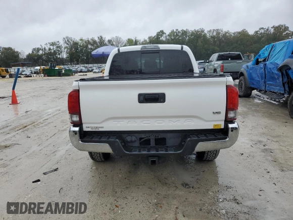 2018 Toyota Tacoma SR5 with VIN 5TFAZ5CN8JX071079, listed as a Copart auction lot 46641965 with 199,004 mi miles and Clean Title. Bid and sale history available at DreamBid. Image 6.