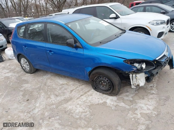 2011 Hyundai Elantra Touring GL with VIN KMHDB8AE9BU105583, listed as a IAAI auction lot 41386261 with 170,285 mi miles. Bid and sale history available at carsss.com. Image 1.