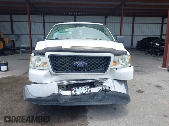 2006 Ford F-150 XLT z VIN 1FTPW12V26FB79241, wystawiony jako IAAI lot #42401332 z przebiegiem 117 340 mil mil oraz . Historia ofert i sprzedaży dostępna na DreamBid. Obrazek 6.
