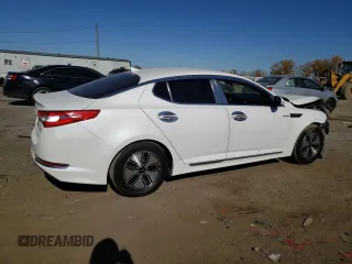 2013 Kia Optima Hybrid LX with VIN KNAGM4AD0D5060071, listed as a Copart auction lot 77157764 with 208,437 mi miles and Salvage Title. Bid and sale history available at carsss.com. Image 3.