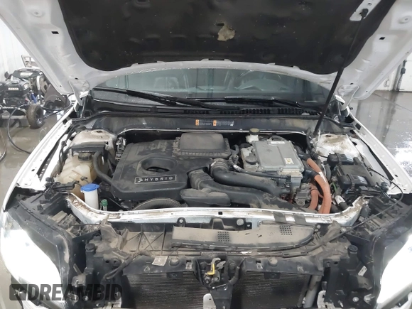 2017 Lincoln MKZ Hybrid Reserve with VIN 3LN6L5MU0HR603355, listed as a IAAI auction lot 41720619 with 142,241 mi miles. Bid and sale history available at carsss.com. Image 10.