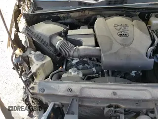 2020 Toyota Tacoma SR с VIN 5TFSZ5AN1LX215274, выставлен на аукционе Copart как лот 68910565 с пробегом 84 499 миль миль и Списание • Salvage title. История ставок и продаж доступна на DreamBid. Изображение 13.