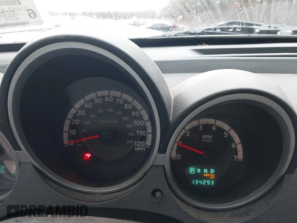 2008 Dodge Nitro SLT with VIN 1D8GU58K28W102173, listed as a IAAI auction lot 41727200 with 134,293 mi miles. Bid and sale history available at carsss.com. Image 7.