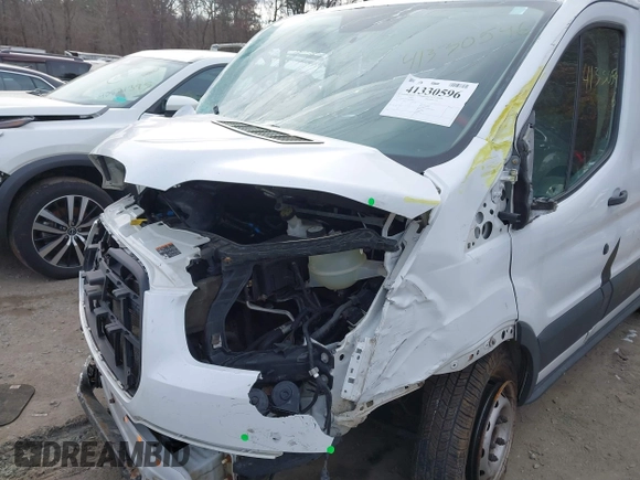 2015 Ford Transit Cargo with VIN 1FTNE1ZM1FKA69893, listed as a IAAI auction lot 41330596 with 234,974 mi miles. Bid and sale history available at carsss.com. Image 6.