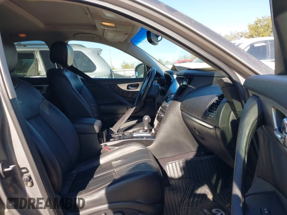2011 Infiniti FX with VIN JN8AS1MU4BM712013, listed as a IAAI auction lot 41831161 with 180,615 mi miles and . Bid and sale history available at DreamBid. Image 5.