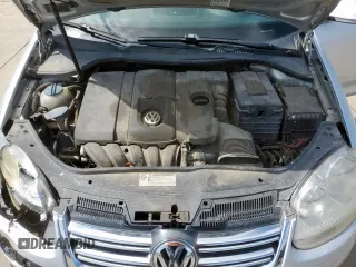 2010 Volkswagen Jetta Limited Edition with VIN 3VWRX7AJ4AM009427, listed as a Copart auction lot 61630225 with 206,090 mi miles and Salvage title. Bid and sale history available at DreamBid. Image 11.