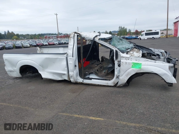2016 Ford Super Duty F-250 SRW XL with VIN 1FTBF2A68GED00498, listed as a IAAI auction lot 40550532 with 1 mi miles. Bid and sale history available at carsss.com. Image 12.