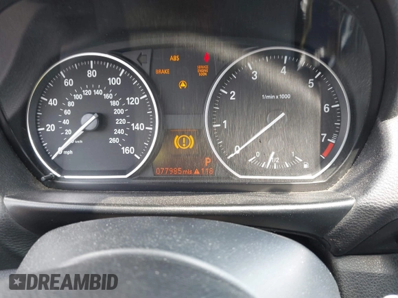 2009 BMW 1 Series 128i z VIN WBAUP73549VK75378, wystawiony jako IAAI lot #41872843 z przebiegiem 77 985 mil mil oraz . Historia ofert i sprzedaży dostępna na DreamBid. Obrazek 7.