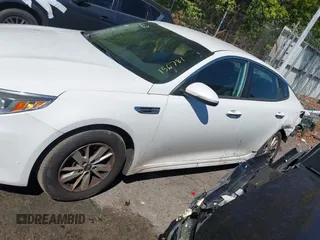 2017 Kia Optima LX with VIN 5XXGT4L32HG156781, listed as a IAAI auction lot 42044826 with 295,162 mi miles and . Bid and sale history available at carsss.com. Image 14.