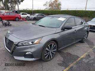 2022 Nissan Altima 2.0 SR with VIN 1N4AL4CV1NN335911, listed as a IAAI auction lot 40942269 with 50,435 mi miles. Bid and sale history available at carsss.com. Image 16.