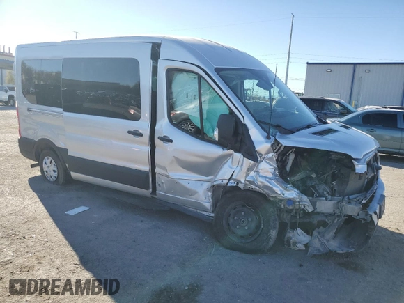2022 Ford Transit Passenger XL z VIN 1FBAX2CG8NKA05435, wystawiony jako Copart lot #86762754 z przebiegiem 42 707 mil mil oraz Szkoda całkowita • Salvage title. Historia ofert i sprzedaży dostępna na DreamBid. Obrazek 4.