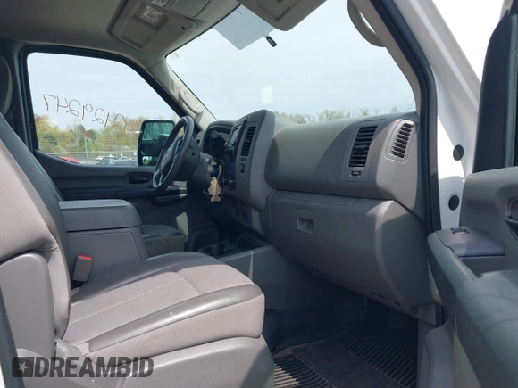 2018 Nissan NV SV with VIN 1N6AF0KY6JN804102, listed as a IAAI auction lot 42129247 with 172,032 mi miles. Bid and sale history available at carsss.com. Image 5.
