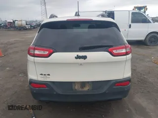 2018 Jeep Cherokee Limited with VIN 1C4PJMDB8JD613833, listed as a IAAI auction lot 40831461 with 134,497 mi miles. Bid and sale history available at carsss.com. Image 16.