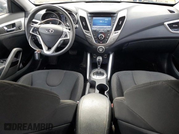 2012 Hyundai Veloster w/Black Int z VIN KMHTC6ADXCU025876, wystawiony jako Copart lot #50377835 z przebiegiem 185 181 mil mil oraz Czysty tytuł • Clean title. Historia ofert i sprzedaży dostępna na DreamBid. Obrazek 8.