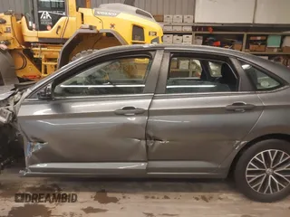 2021 Volkswagen Jetta S with VIN 3VWC57BU6MM087586, listed as a IAAI auction lot 42181804 with 61,931 mi miles and . Bid and sale history available at DreamBid. Image 15.