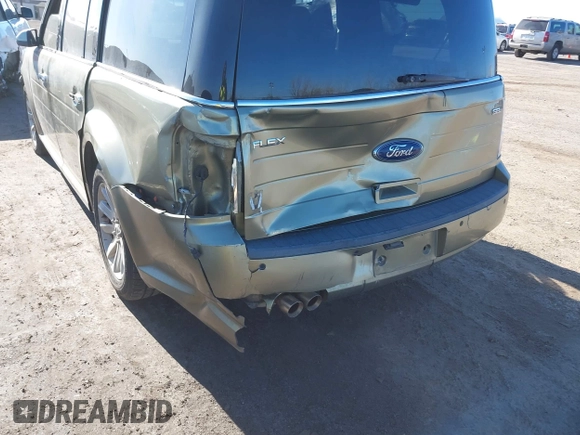 2012 Ford Flex SEL with VIN 2FMGK5CC8CBD00833, listed as a IAAI auction lot 41882383 with 202,171 mi miles. Bid and sale history available at carsss.com. Image 12.