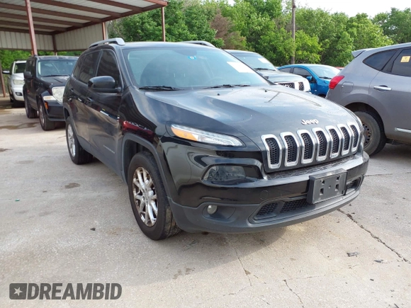 2014 Jeep Cherokee Latitude with VIN 1C4PJMCS5EW294743, listed as a IAAI auction lot 42098992 with 185,814 mi miles. Bid and sale history available at carsss.com. Image 1.