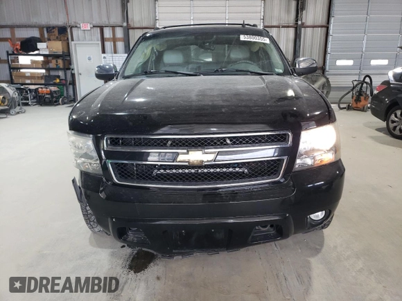 2007 Chevrolet Avalanche LTZ with VIN 3GNFK12347G161398, listed as a Copart auction lot 53800355 with 188,117 mi miles and Salvage Title. Bid and sale history available at DreamBid. Image 5.